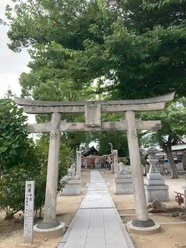 布忍神社の鳥居