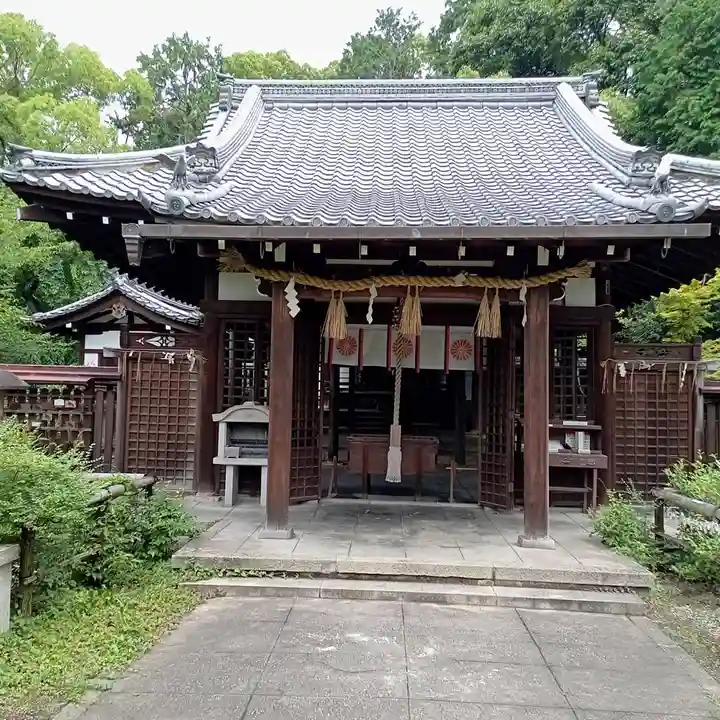 新熊野神社の本殿・本堂