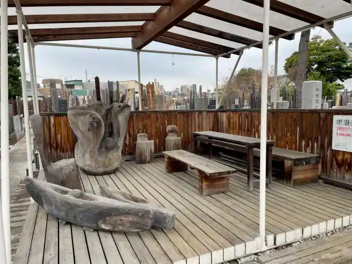 頤神襌院の{uncategorized: "未分類", other: "その他", undefined: "問題あり", building: "その他建物", grave: "お墓", sacred_gate: "鳥居", guardian: "狛犬", statue: "像", buddha: "仏像", history: "歴史", nature: "自然", garden: "庭園", animal: "動物", pagoda: "塔", temizu: "手水舎", mountain_gate: "山門・神門", sanctuary: "本殿・本堂", subordinate: "末社・摂社", art: "芸術", scenery: "景色", jizo: "地蔵", ema: "絵馬", goshuin: "御朱印", omikuji: "おみくじ", items: "授与品その他", amulet: "お守り", goshuincho: "御朱印帳", eats: "食事", festival: "お祭り", votive_dance: "神楽", shichigosan: "七五三参", wedding: "結婚式", experience: "体験その他", initially: "初詣", around: "周辺", anti_infection: "感染症対策"}