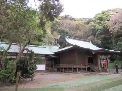 洲崎神社の本殿・本堂
