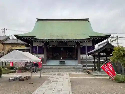 能満寺の本殿・本堂