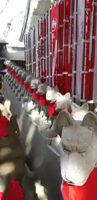 豊川稲荷東京別院の狛犬