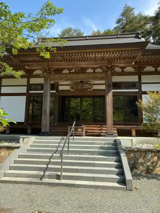 稱名寺(称名寺)の{uncategorized: "未分類", other: "その他", undefined: "問題あり", building: "その他建物", grave: "お墓", sacred_gate: "鳥居", guardian: "狛犬", statue: "像", buddha: "仏像", history: "歴史", nature: "自然", garden: "庭園", animal: "動物", pagoda: "塔", temizu: "手水舎", mountain_gate: "山門・神門", sanctuary: "本殿・本堂", subordinate: "末社・摂社", art: "芸術", scenery: "景色", jizo: "地蔵", ema: "絵馬", goshuin: "御朱印", omikuji: "おみくじ", items: "授与品その他", amulet: "お守り", goshuincho: "御朱印帳", eats: "食事", festival: "お祭り", votive_dance: "神楽", shichigosan: "七五三参", wedding: "結婚式", experience: "体験その他", initially: "初詣", around: "周辺", anti_infection: "感染症対策"}