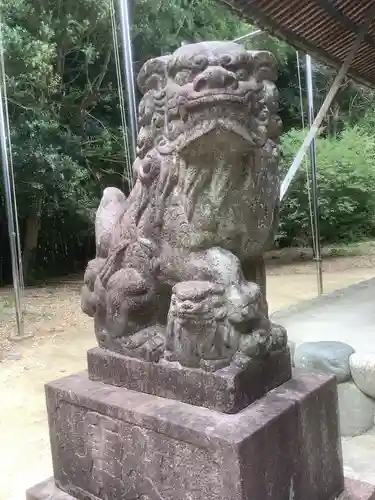 天神社（小渕天神）の狛犬