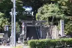 品川神社の鳥居