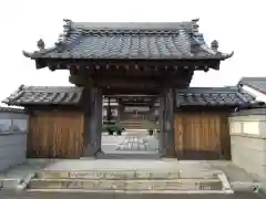 本楽寺の山門