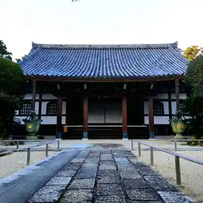 西見寺の本殿・本堂