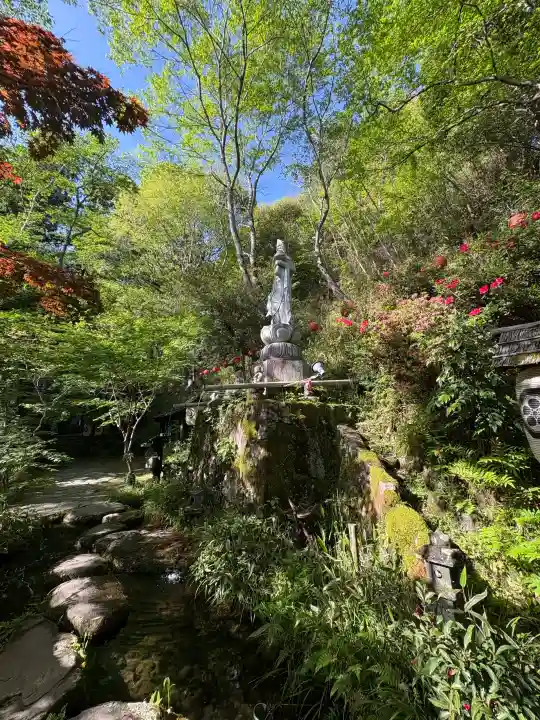 山賊魂稲成神社の{uncategorized: "未分類", other: "その他", undefined: "問題あり", building: "その他建物", grave: "お墓", sacred_gate: "鳥居", guardian: "狛犬", statue: "像", buddha: "仏像", history: "歴史", nature: "自然", garden: "庭園", animal: "動物", pagoda: "塔", temizu: "手水舎", mountain_gate: "山門・神門", sanctuary: "本殿・本堂", subordinate: "末社・摂社", art: "芸術", scenery: "景色", jizo: "地蔵", ema: "絵馬", goshuin: "御朱印", omikuji: "おみくじ", items: "授与品その他", amulet: "お守り", goshuincho: "御朱印帳", eats: "食事", festival: "お祭り", votive_dance: "神楽", shichigosan: "七五三参", wedding: "結婚式", experience: "体験その他", initially: "初詣", around: "周辺", anti_infection: "感染症対策"}