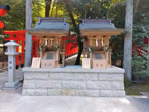 針名神社の末社・摂社