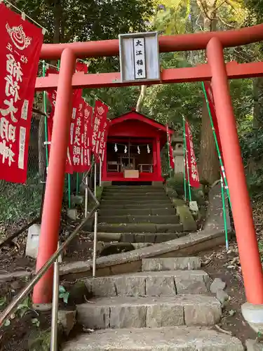 大江稲荷の鳥居