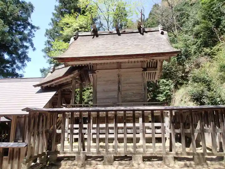 鬼神神社の本殿・本堂