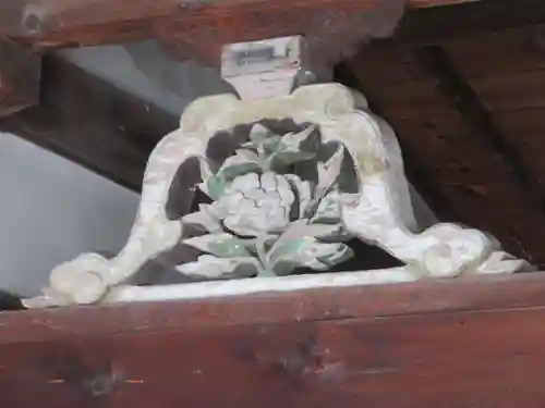 山梨岡神社の芸術