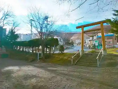 円山西町神社の鳥居