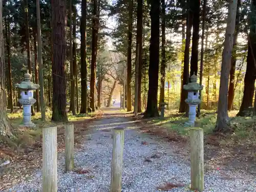 新海三社神社のその他建物