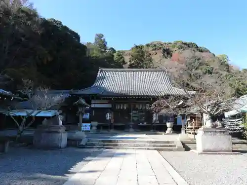法輪寺の本殿・本堂