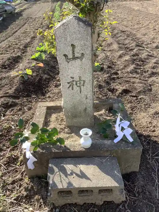 山神の本殿・本堂