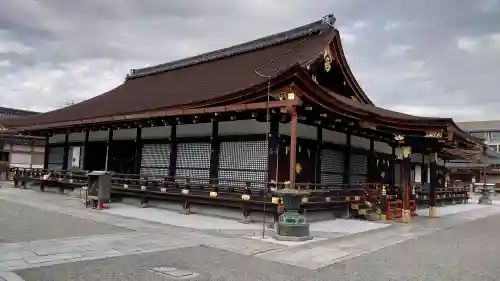 東寺（教王護国寺）の{uncategorized: "未分類", other: "その他", undefined: "問題あり", building: "その他建物", grave: "お墓", sacred_gate: "鳥居", guardian: "狛犬", statue: "像", buddha: "仏像", history: "歴史", nature: "自然", garden: "庭園", animal: "動物", pagoda: "塔", temizu: "手水舎", mountain_gate: "山門・神門", sanctuary: "本殿・本堂", subordinate: "末社・摂社", art: "芸術", scenery: "景色", jizo: "地蔵", ema: "絵馬", goshuin: "御朱印", omikuji: "おみくじ", items: "授与品その他", amulet: "お守り", goshuincho: "御朱印帳", eats: "食事", festival: "お祭り", votive_dance: "神楽", shichigosan: "七五三参", wedding: "結婚式", experience: "体験その他", initially: "初詣", around: "周辺", anti_infection: "感染症対策"}