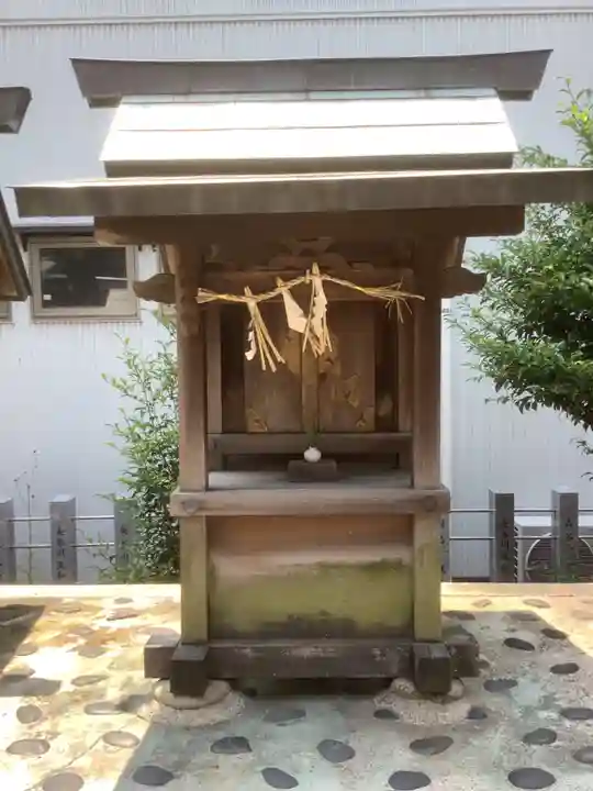 白山神社(松河戸町)の末社・摂社