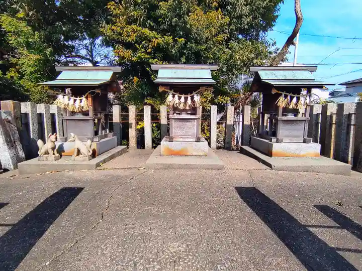 六社神社の末社・摂社