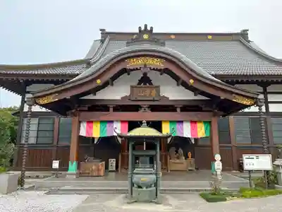 法長寺の本殿・本堂