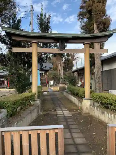 上中居諏訪神社の鳥居