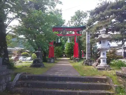 北東本宮小室浅間神社の鳥居