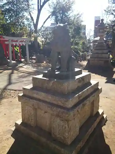 鳩森八幡神社の狛犬