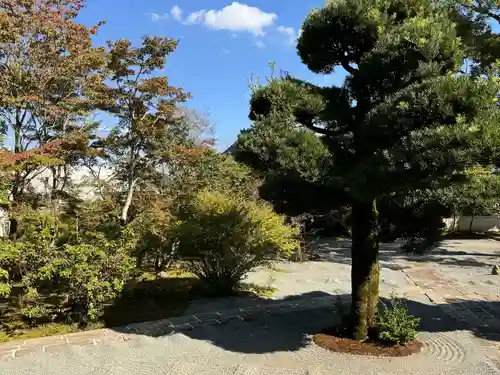 上関山 極楽寺(神奈川県)