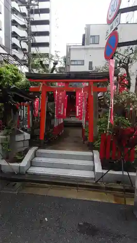 装束稲荷神社（王子稲荷神社境外摂社）(東京都)
