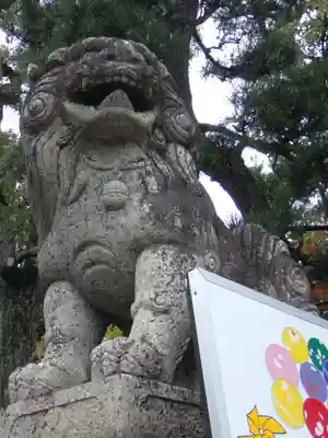 敷地神社（わら天神宮）の狛犬