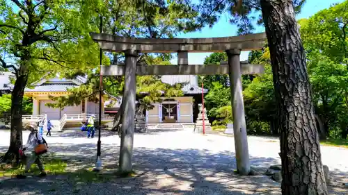 八剱社の鳥居