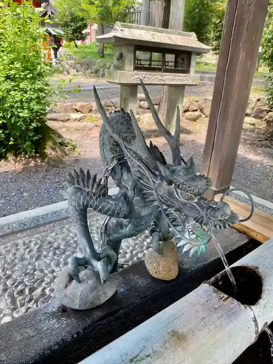 針綱神社の手水舎