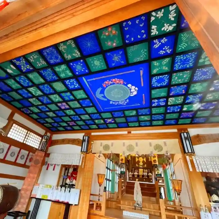 水堂須佐男神社の本殿・本堂