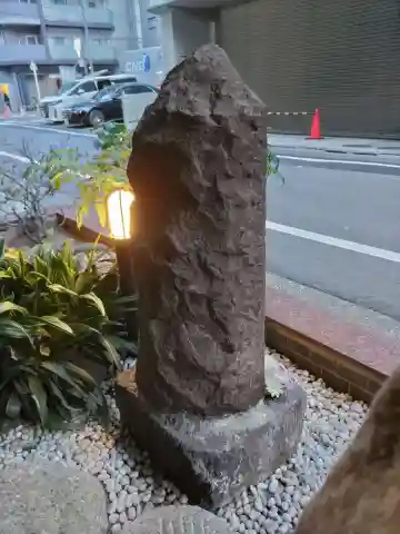 青面金剛石像のその他建物