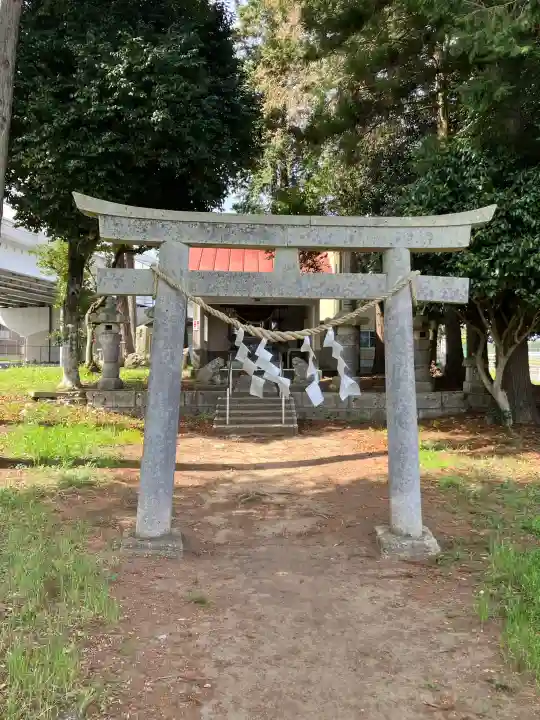 野沢町星宮神社の{uncategorized: "未分類", other: "その他", undefined: "問題あり", building: "その他建物", grave: "お墓", sacred_gate: "鳥居", guardian: "狛犬", statue: "像", buddha: "仏像", history: "歴史", nature: "自然", garden: "庭園", animal: "動物", pagoda: "塔", temizu: "手水舎", mountain_gate: "山門・神門", sanctuary: "本殿・本堂", subordinate: "末社・摂社", art: "芸術", scenery: "景色", jizo: "地蔵", ema: "絵馬", goshuin: "御朱印", omikuji: "おみくじ", items: "授与品その他", amulet: "お守り", goshuincho: "御朱印帳", eats: "食事", festival: "お祭り", votive_dance: "神楽", shichigosan: "七五三参", wedding: "結婚式", experience: "体験その他", initially: "初詣", around: "周辺", anti_infection: "感染症対策"}