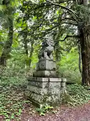 戸隠神社九頭龍社の狛犬