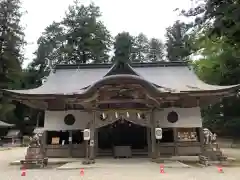 伊和神社の本殿