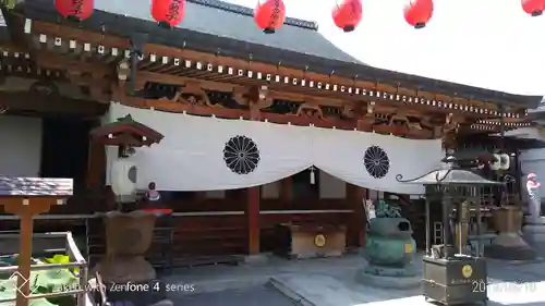 善光寺大本願の本殿