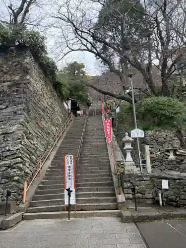 金剛宝寺（紀三井寺）の{uncategorized: "未分類", other: "その他", undefined: "問題あり", building: "その他建物", grave: "お墓", sacred_gate: "鳥居", guardian: "狛犬", statue: "像", buddha: "仏像", history: "歴史", nature: "自然", garden: "庭園", animal: "動物", pagoda: "塔", temizu: "手水舎", mountain_gate: "山門・神門", sanctuary: "本殿・本堂", subordinate: "末社・摂社", art: "芸術", scenery: "景色", jizo: "地蔵", ema: "絵馬", goshuin: "御朱印", omikuji: "おみくじ", items: "授与品その他", amulet: "お守り", goshuincho: "御朱印帳", eats: "食事", festival: "お祭り", votive_dance: "神楽", shichigosan: "七五三参", wedding: "結婚式", experience: "体験その他", initially: "初詣", around: "周辺", anti_infection: "感染症対策"}