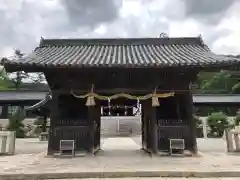 吉備津彦神社の山門