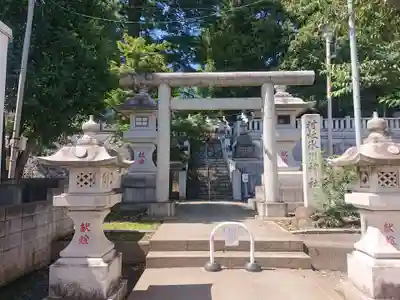 大泉氷川神社の鳥居