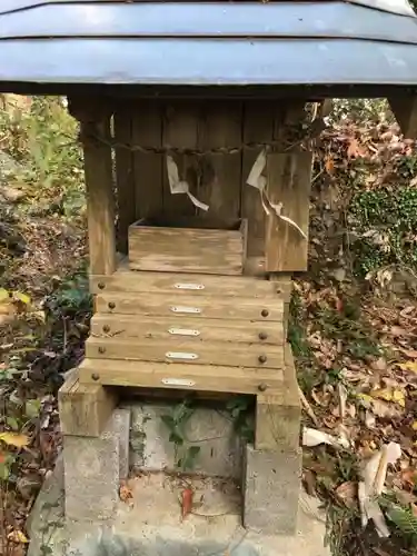 西金砂神社の末社