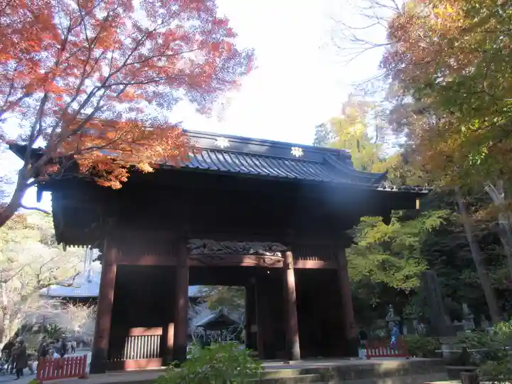 妙本寺の山門・神門