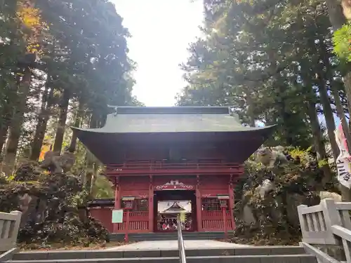富士山東口本宮 冨士浅間神社の山門・神門