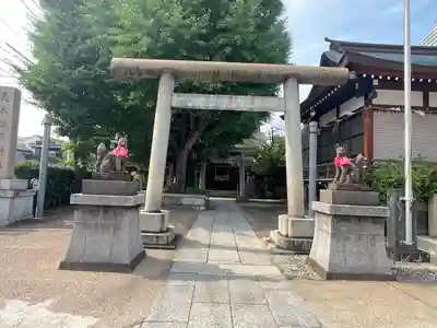 飛木稲荷神社の鳥居