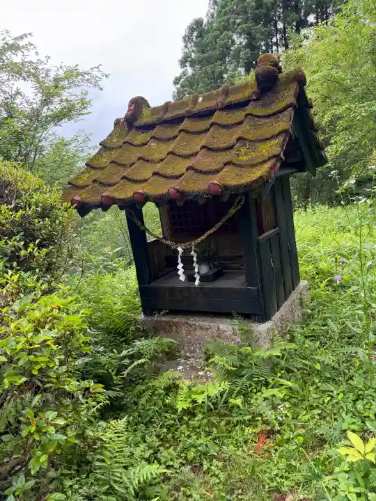 太田神社の{uncategorized: "未分類", other: "その他", undefined: "問題あり", building: "その他建物", grave: "お墓", sacred_gate: "鳥居", guardian: "狛犬", statue: "像", buddha: "仏像", history: "歴史", nature: "自然", garden: "庭園", animal: "動物", pagoda: "塔", temizu: "手水舎", mountain_gate: "山門・神門", sanctuary: "本殿・本堂", subordinate: "末社・摂社", art: "芸術", scenery: "景色", jizo: "地蔵", ema: "絵馬", goshuin: "御朱印", omikuji: "おみくじ", items: "授与品その他", amulet: "お守り", goshuincho: "御朱印帳", eats: "食事", festival: "お祭り", votive_dance: "神楽", shichigosan: "七五三参", wedding: "結婚式", experience: "体験その他", initially: "初詣", around: "周辺", anti_infection: "感染症対策"}