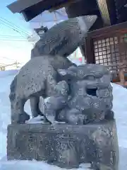 北海道神宮頓宮の狛犬