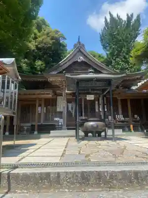 武蔵寺の本殿・本堂