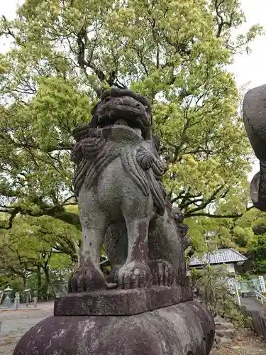 三笠神社の狛犬