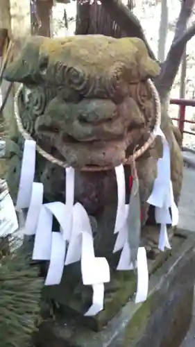 羽黒山神社の狛犬